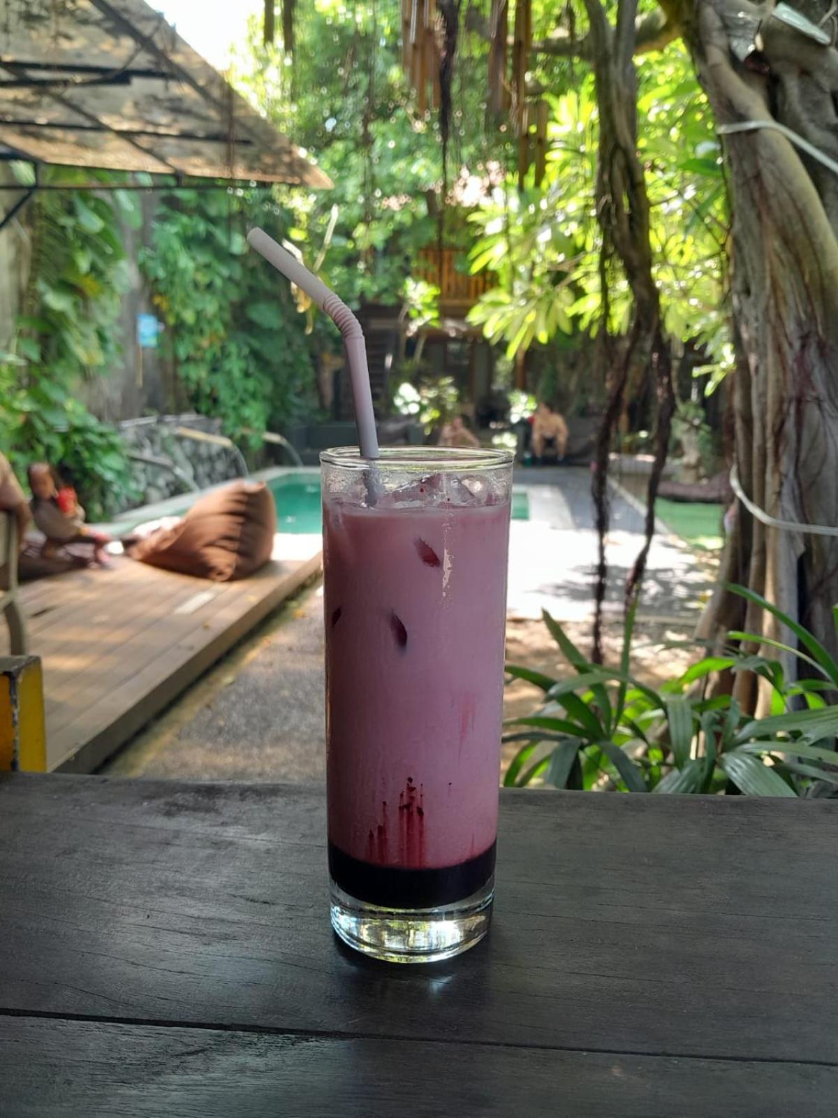 Da Housetel Kuta Hostel Kuta Lombok Buitenkant foto