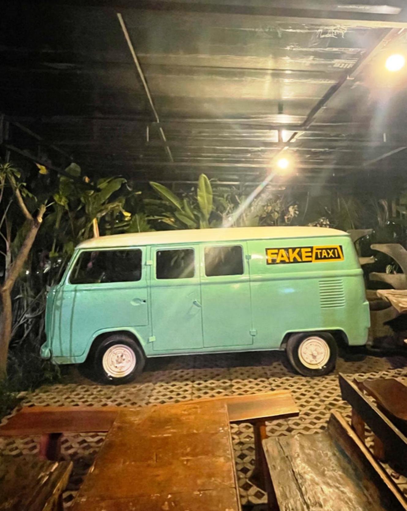 Da Housetel Kuta Hostel Kuta Lombok Buitenkant foto